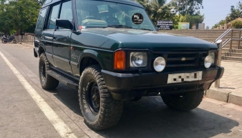 Modified 1993 Land Rover Discovery