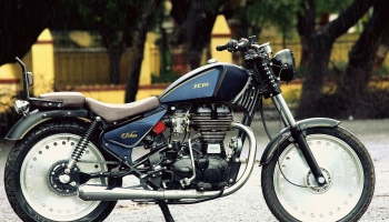 Schon Modified Old Bullet Royal Enfield Thunderbird